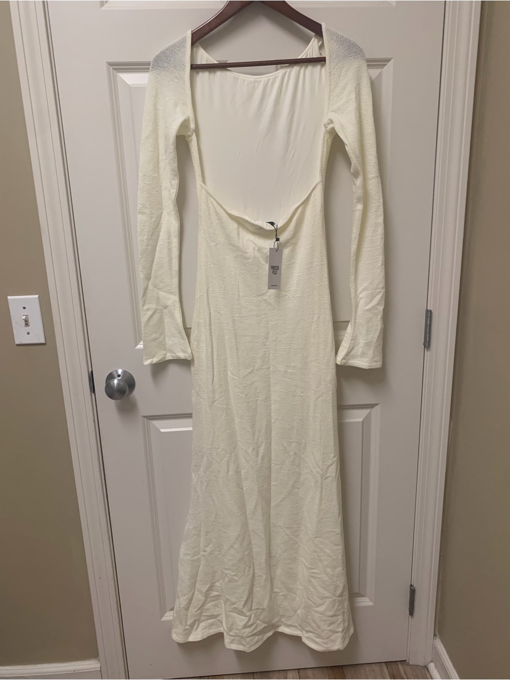Princess Polly Snyder Maxi dress- NWT - Picture 4 of 8